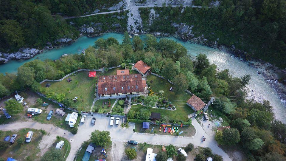 Отель Pocitniska Hisa Lazar Кобарид Экстерьер фото