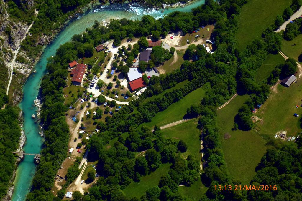 Отель Pocitniska Hisa Lazar Кобарид Экстерьер фото